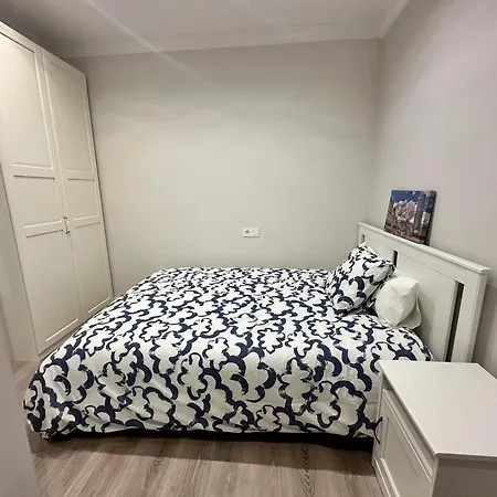 Encantador En El Centro De Con Parking Opcional Apartman